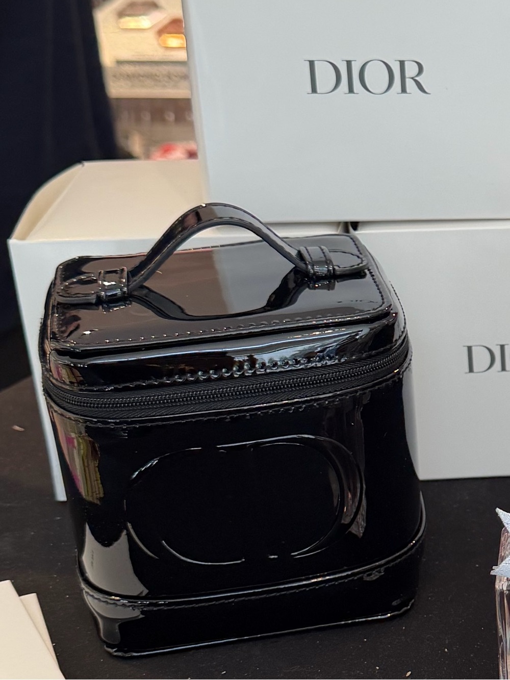 Dior Black Patent Vanity Pouch

Exclusive GWP - Picture 2 of 3